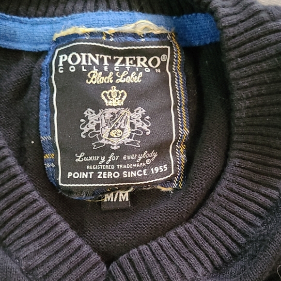 Men's Black And Blue Point Zero V-neck Sweater - Picture 2 of 5